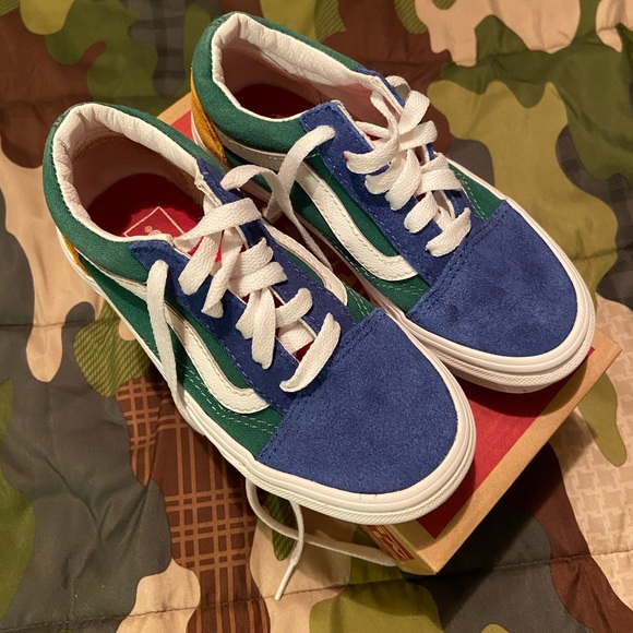 boys colorful vans
